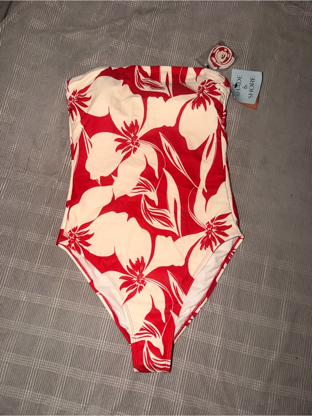 Shade & Shore Womens Red & Cream Floral One-Piece Swimsuit